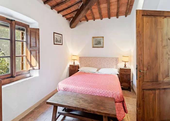 Elegant 2-bedroom In Tuscan Cortona