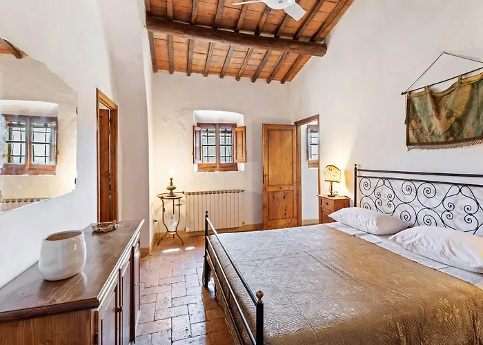 Elegant 2-bedroom In Tuscan Cortona