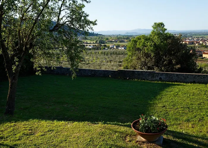 Prázdninový dům Elegant 2-bedroom In Tuscan