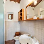 Elegant 2-bedroom In Tuscan *