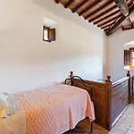 Elegant 2-bedroom In Tuscan Ferienhaus Cortona
