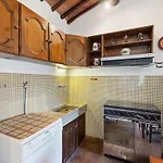 Elegant 2-bedroom In Tuscan *